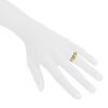 Bague souple Dior Gourmette grand modèle en or jaune - Detail D1 thumbnail