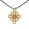 Colgante época años 70 Van Cleef & Arpels  de oro amarillo y coral - 00pp thumbnail